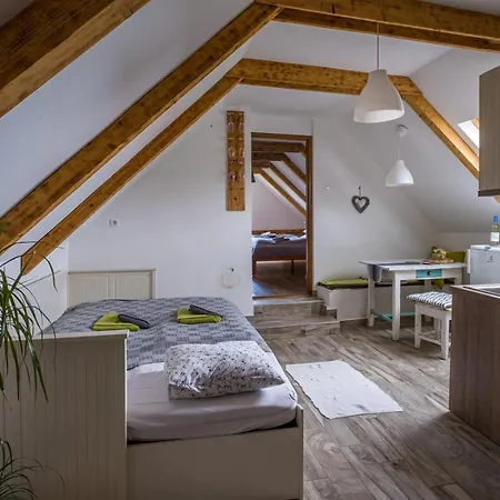 Birtok Mandula Apartmanhaz