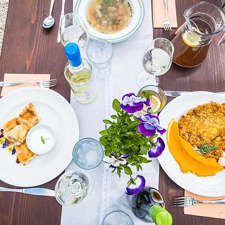 Birtok Mandula Apartmanhaz Tagyon